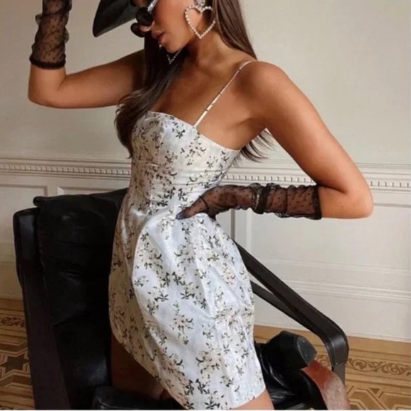 NWT Danielle Bernstein Floral Mini Dress - Picture 1 of 6